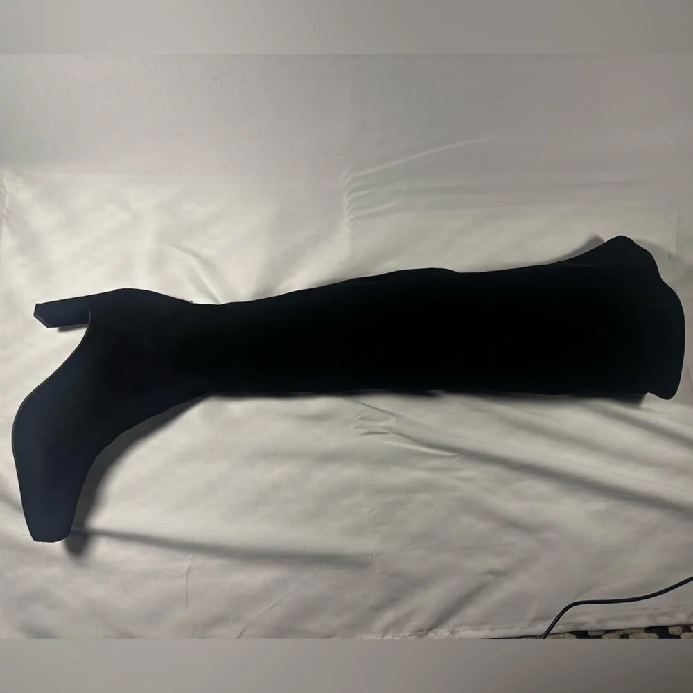 NWOB | French Connection | Charlie over the Knee Blk Suede | Sz 9